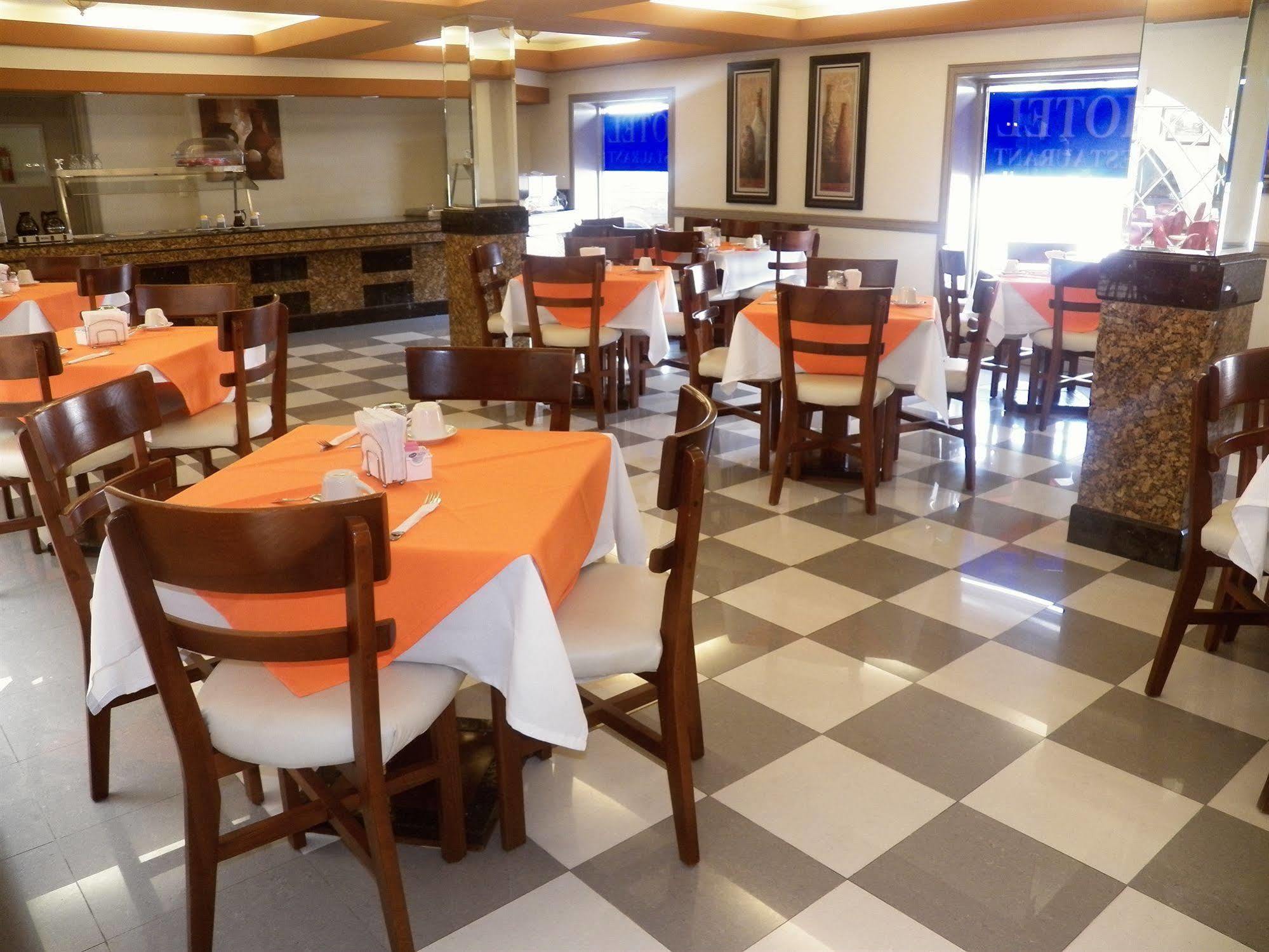 Best Western Hotel Plaza Matamoros Exterior foto